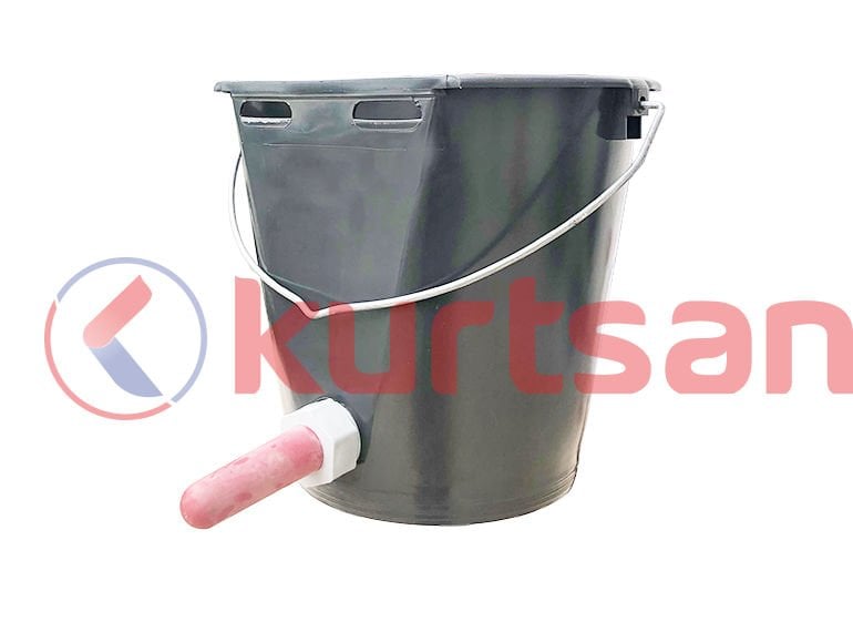 Buzağı Emzikli Kova